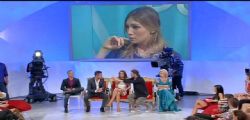 Uomini e Donne Puntata Oggi Video Mediaset : Baci e nutella Uomini e Donne Puntata Oggi Video Mediaset : Baci e nutella