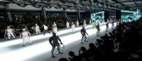 MUSCOLI & GLAMOUR PER DIRK BIKKEMBERGS ALLA MEN FASHION WEEK. COLLEZIONE SS15. MUSCOLI & GLAMOUR PER DIRK BIKKEMBERGS ALLA MEN FASHION WEEK. COLLEZIONE SS15.