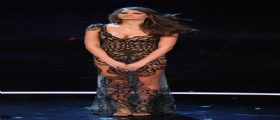 Ivana Mrazova mozzafiato : Belen ed Elisabetta sostituite egregiamente.