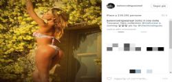 Belen Rodriguez sexy in bikini sotto il sole della Toscana