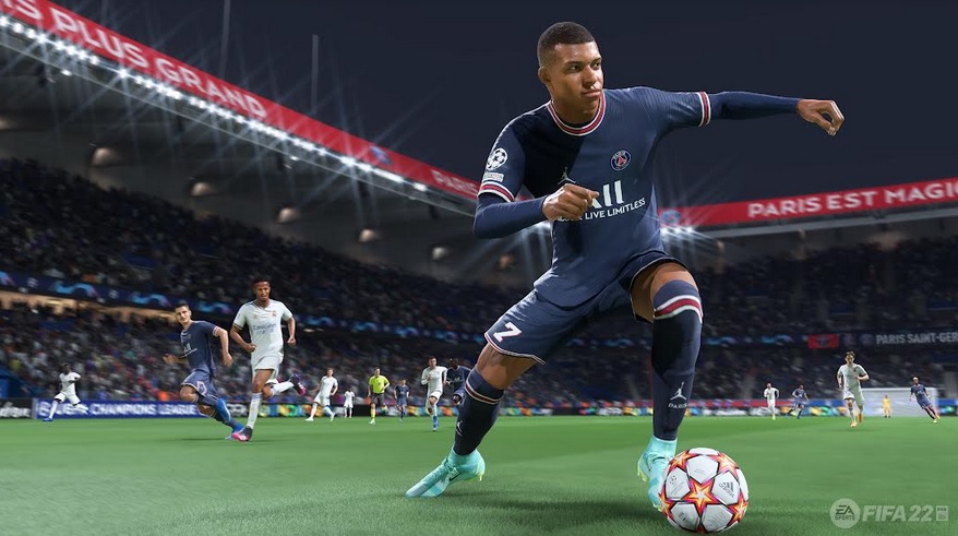 FIFA 22: LELE ADANI É IL NUOVO COMMENTATORE TECNICO