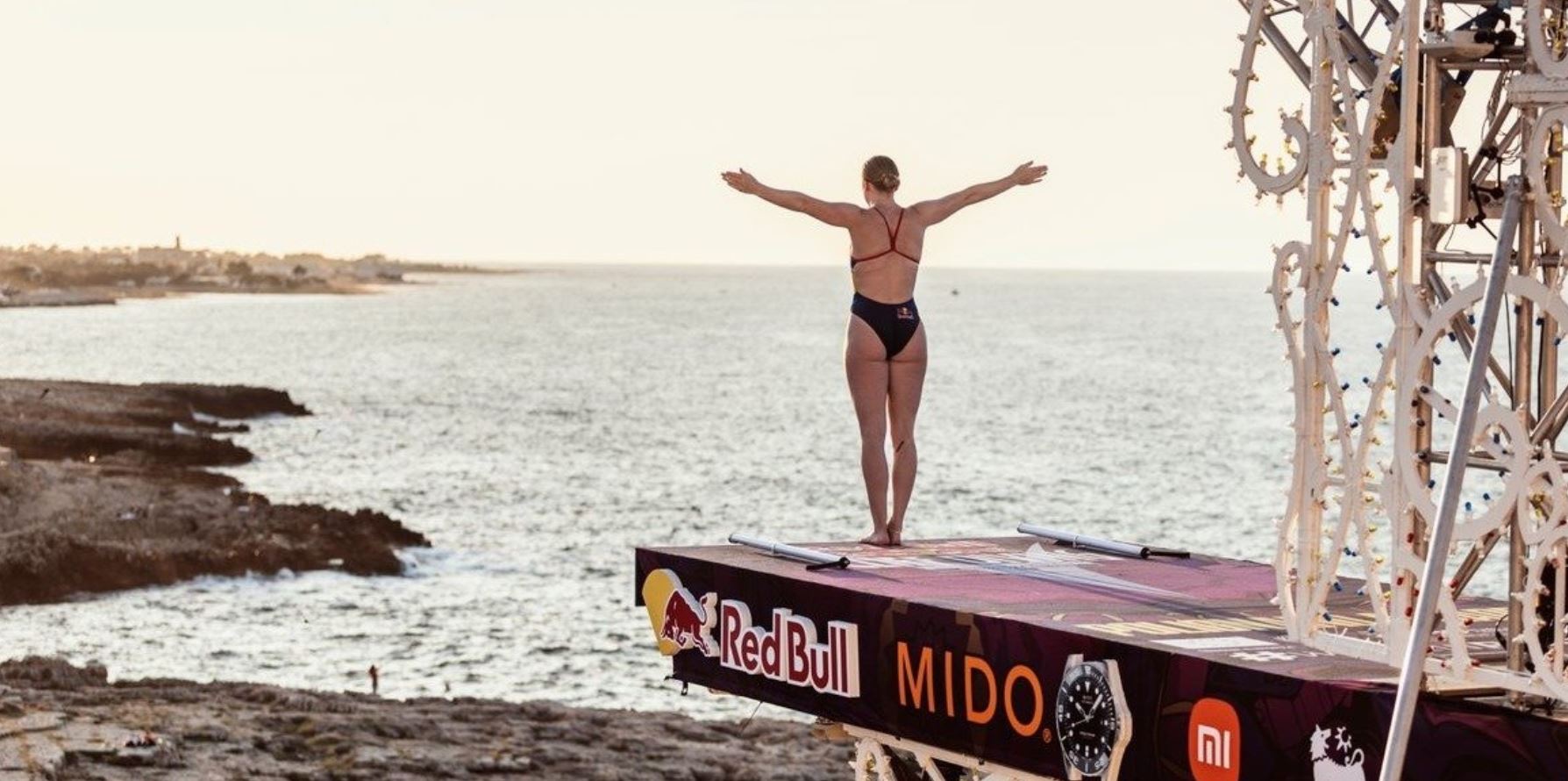 Xiaomi Redmi Note 12 partner di Red Bull Cliff Diving World Series