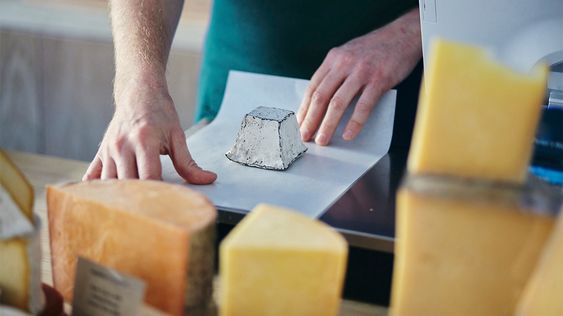 Dieta chetogenica e formaggi: quali scegliere o evitare