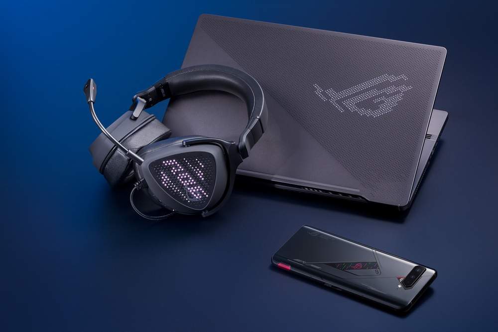 ASUS presenta ROG Delta S Animate con tecnologia AniMe Matrix