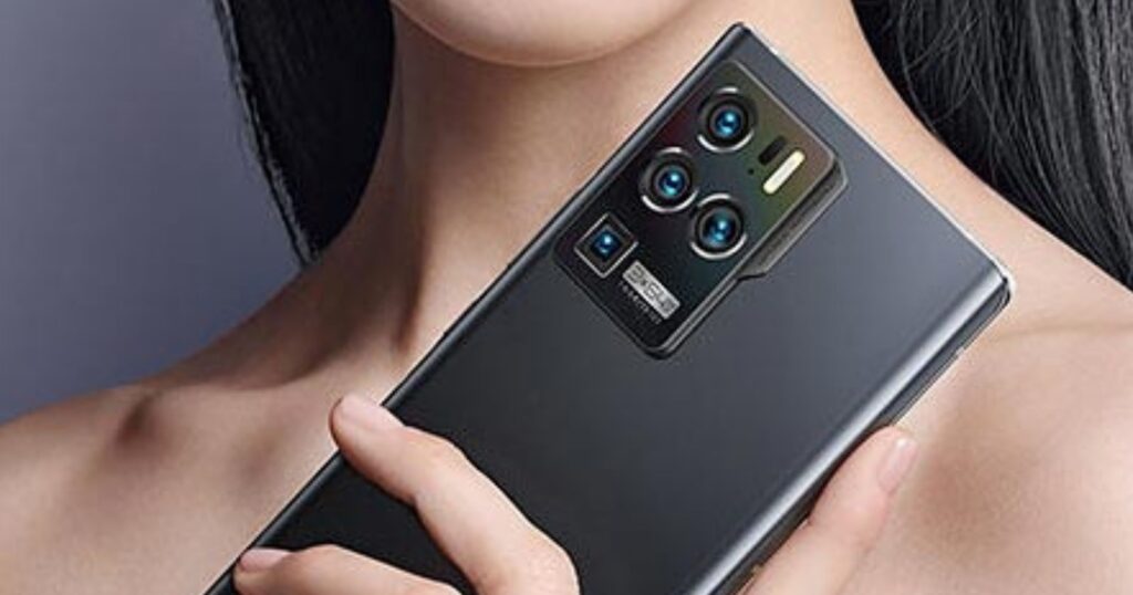 ZTE Axon 30 Ultra: nuovo Smartphone con telecamera Trinity