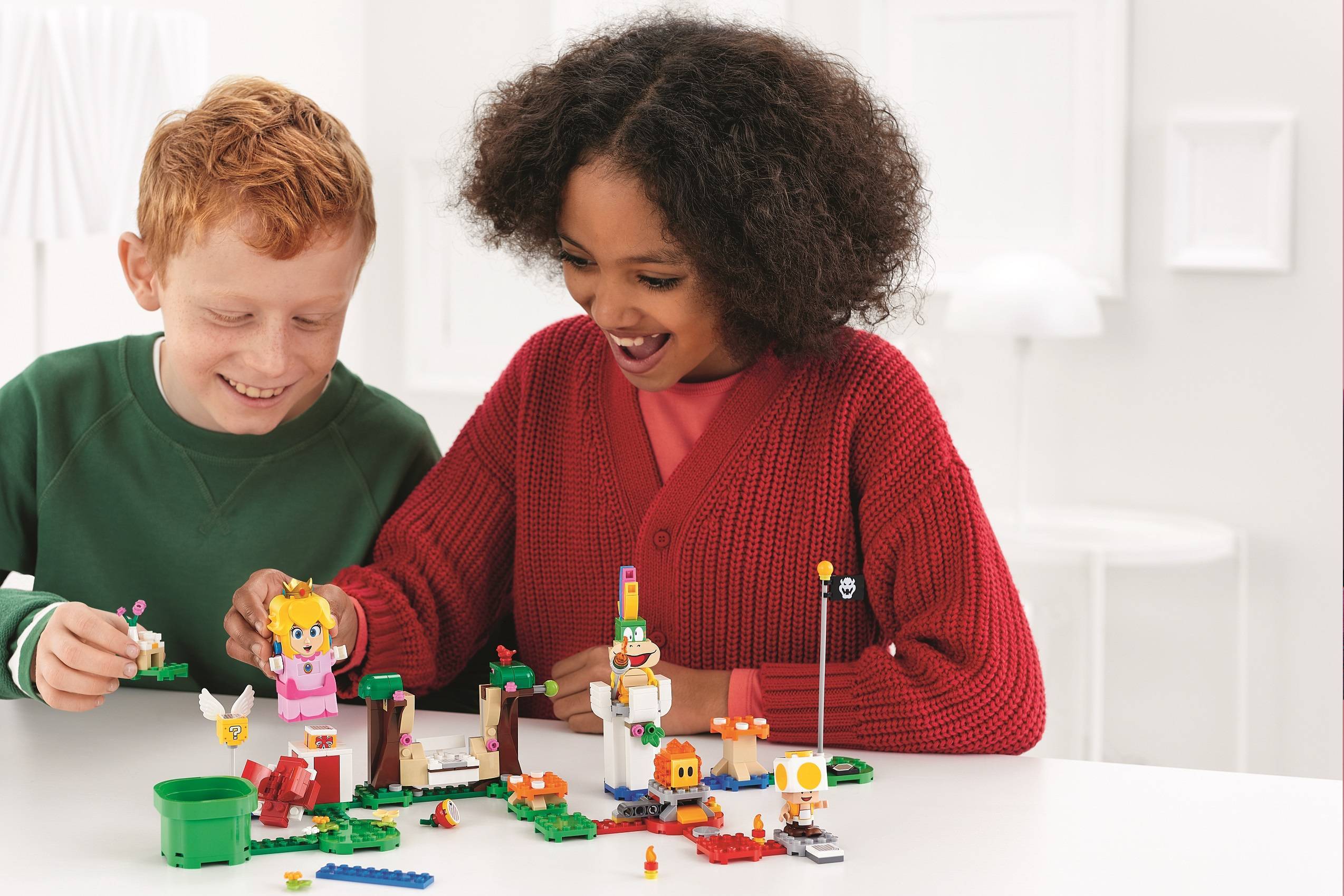 LEGO dà il benvenuto al nuovo set LEGO Peach