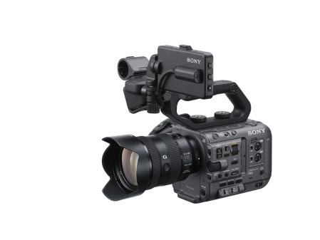 Sony ha presentato la nuova videocamera FX6