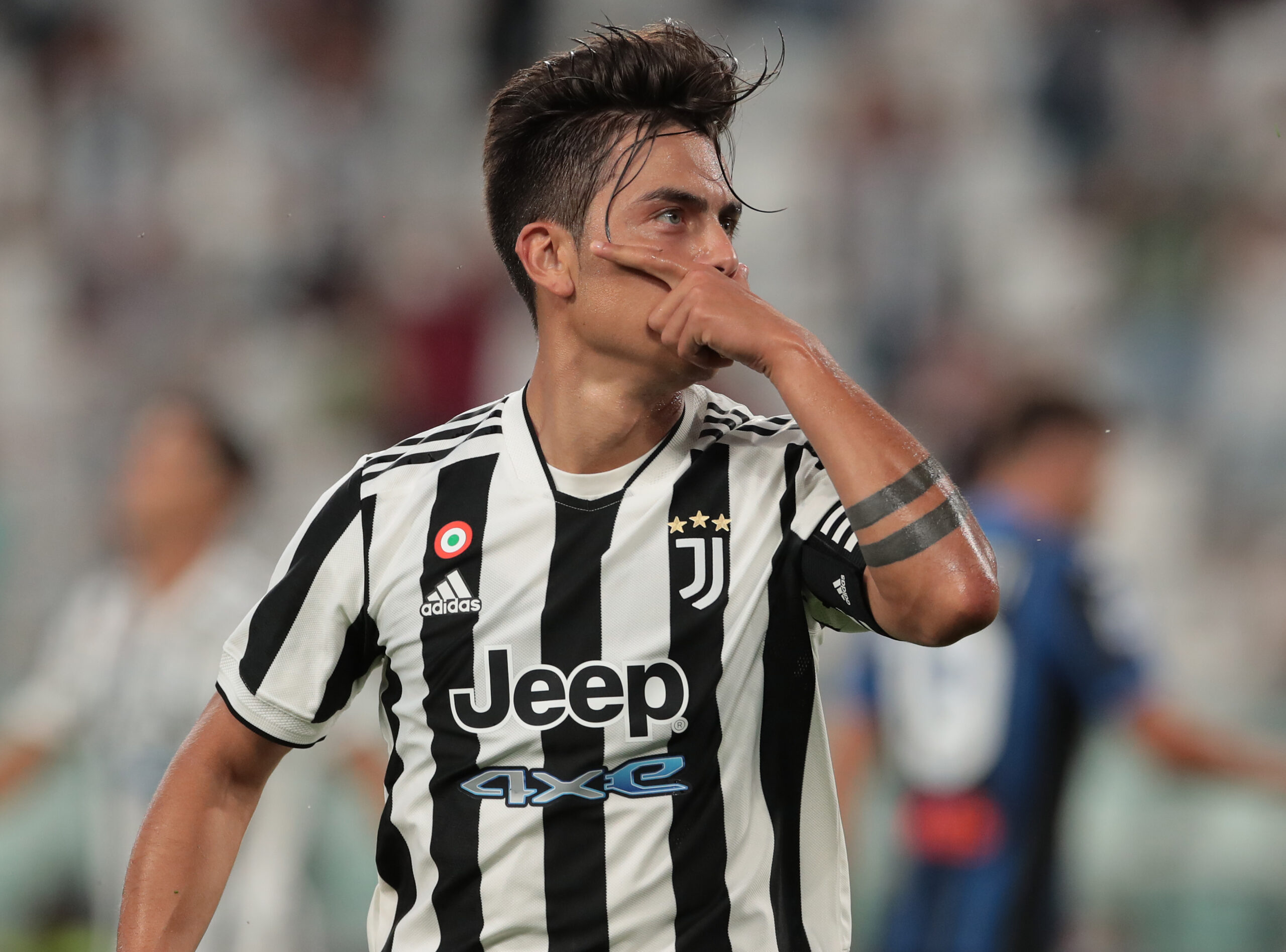 Juventus, il punto sui rinnovi, Dybala, Cuadrado firmano Bernardeschi forse