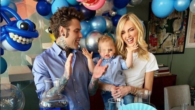 Tanti auguri Leone! Fedez e Ferragni e l'imprevisto al soffio della candelina
