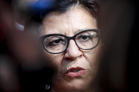 Ex ministra Trenta: mio marito rinuncia ad alloggio