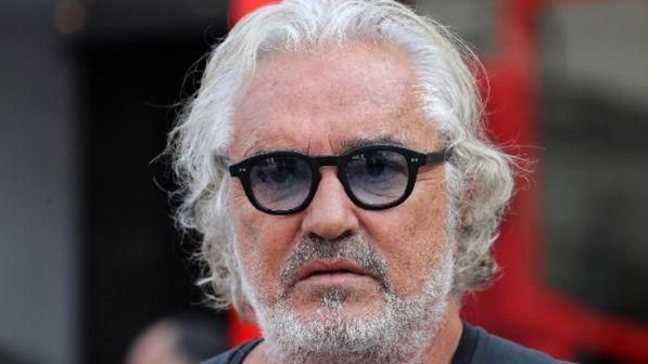 Flavio Briatore indagato per corruzione : Evasione fiscale sullo yacht Flavio Briatore indagato per corruzione : Evasione fiscale sullo yacht
