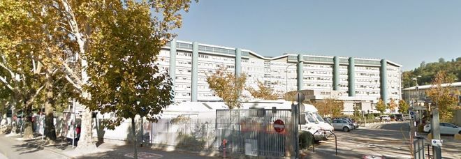 Trento : Donna incinta soffocata da un boccone muore dopo una settimana di agonia Trento : Donna incinta soffocata da un boccone muore dopo una settimana di agonia