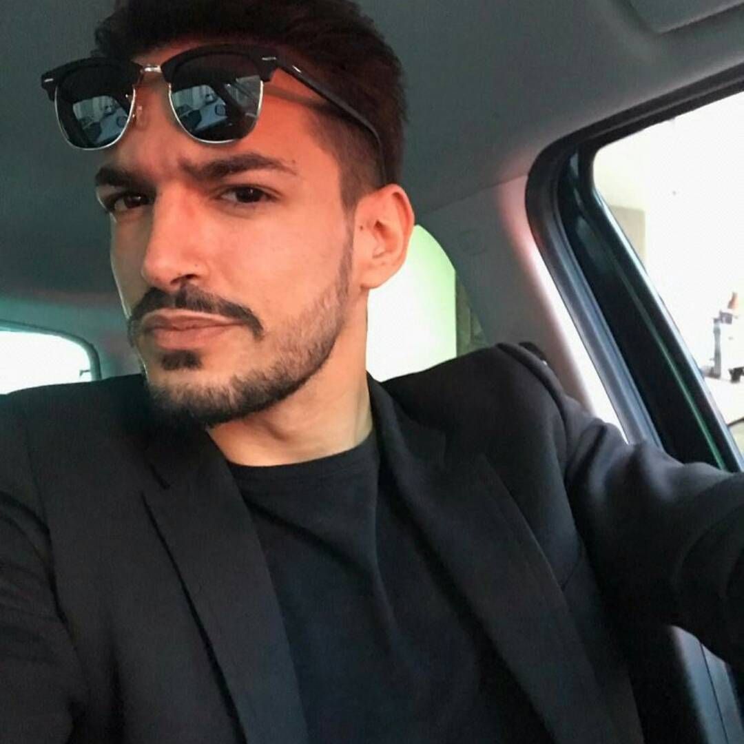 UOMINI E DONNE : PIETRO TARTAGLIONE CONTRO NICOLA PANICO UOMINI E DONNE : PIETRO TARTAGLIONE CONTRO NICOLA PANICO