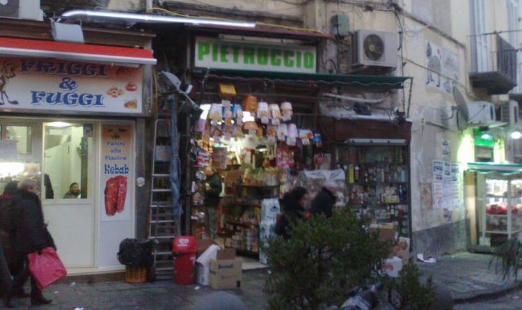 Un infarto durante la rapina! Antonio Ferrara morto a Napoli a 64anni