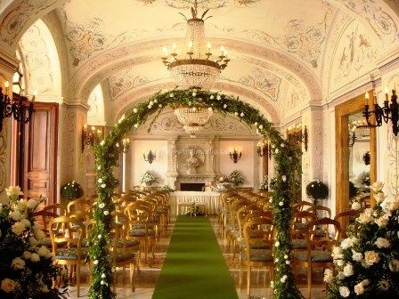 SOGNI SOTTO L'ALBERO 2017 CONTRO LA VIOLENZA SULLE DONNE SOGNI SOTTO L'ALBERO 2017 CONTRO LA VIOLENZA SULLE DONNE