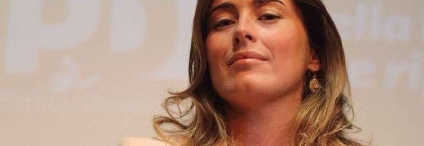 Referendum - Maria Elena Boschi si sfoga su Facebook Referendum - Maria Elena Boschi si sfoga su Facebook