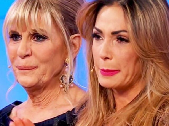 Uomini e Donne Over Puntata di Oggi: Gemma preoccupata per Juan Luis, la Scelta di Ida! Uomini e Donne Over Puntata di Oggi: Gemma preoccupata per Juan Luis, la Scelta di Ida!