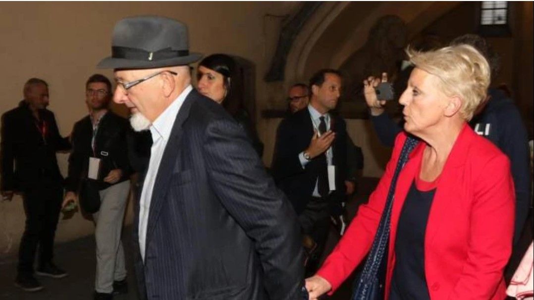 Bancarotta e fatture false : Chiuse indagini per i genitori di Matteo Renzi