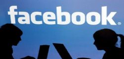 Sicurezza Facebook : Post privati resi pubblici per 14 milioni di utenti