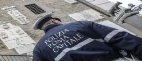 Roma, ancora scandalo vigili : Circa 700 di loro esonerati dai servizi esterni. Ecco perchè