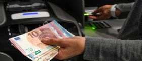 Prelevare contanti dal tabaccaio, il nuovo servizio sarà attivo a giorni : Ecco come funzionerà Prelevare contanti dal tabaccaio, il nuovo servizio sarà attivo a giorni : Ecco come funzionerà