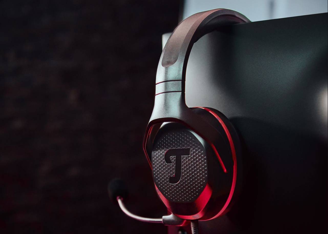 TEUFEL