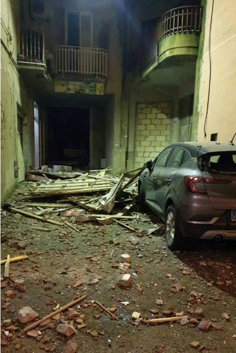 Ravanusa, esplode tubo del metanodotto : 3 morti, 2 donne estratte vive e 6 dispersi