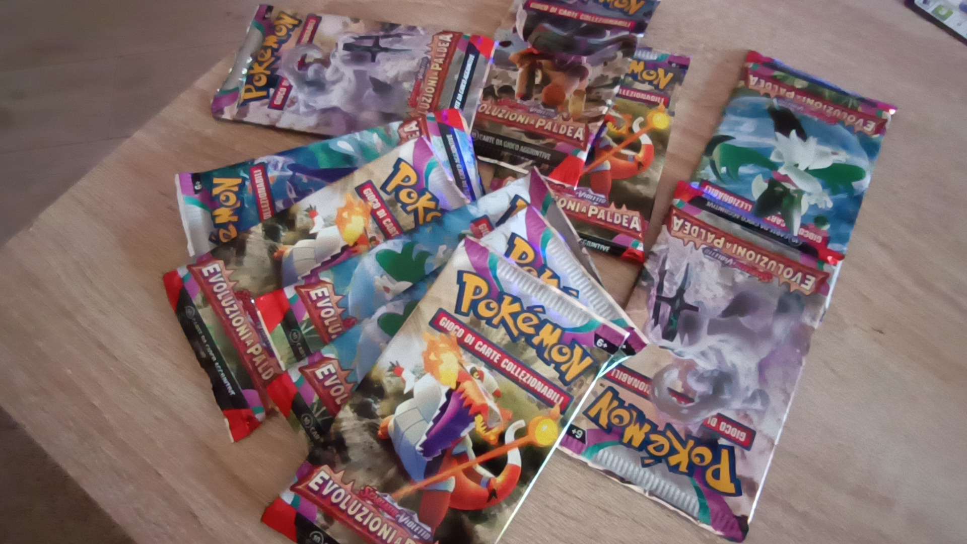 pokémon live IL GCC POKÉMON LIVE E L’ESPANSIONE DIGITALE DI SCARLATTO E VIOLETTO - EVOLUZIONI A PALDEA DISPONIBILI