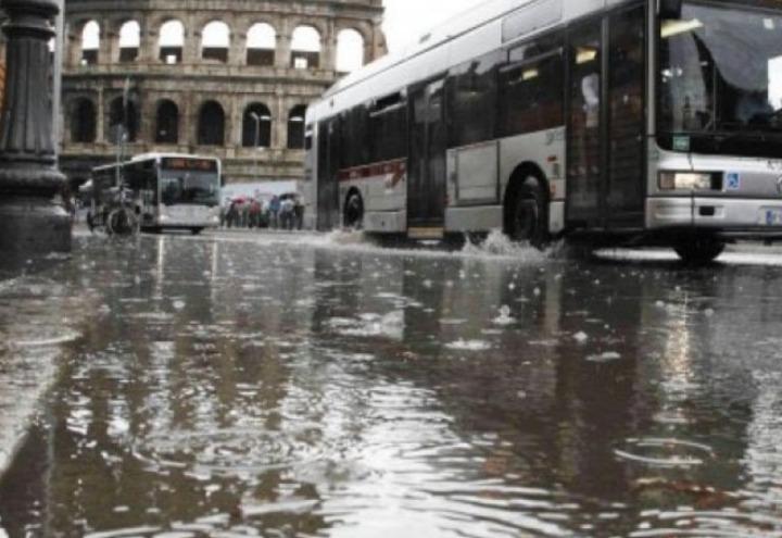 MALTEMPO ROMA : PREVEDIBILE ALLAGAMENTO CITTÀ