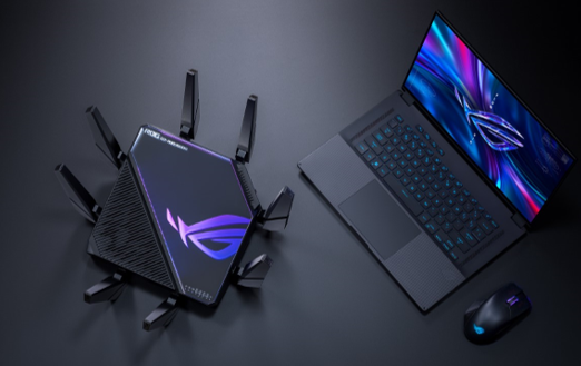gaming online Gaming online con ROG Rapture GT6 e GT-AXE16000