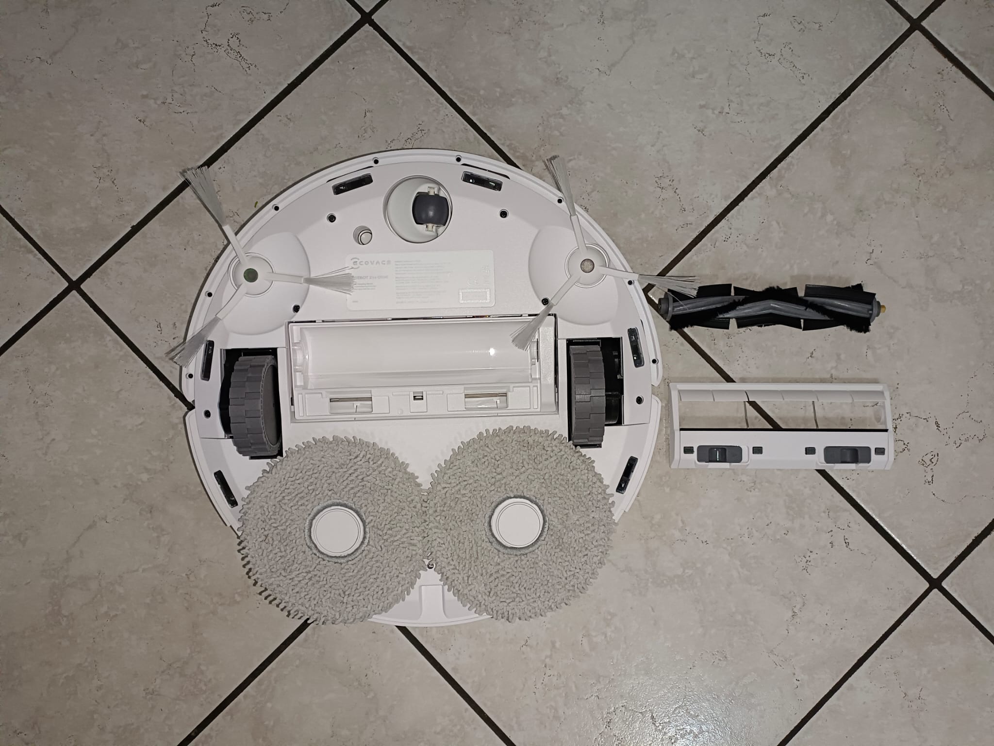 deebot omni DEEBOT X1e Omni : L