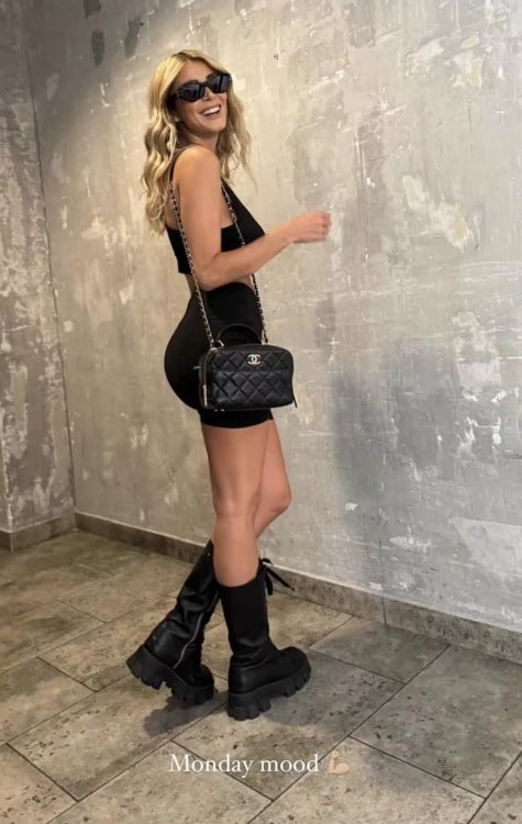 diletta leotta Diletta Leotta e il completo sportivo dopo allenamento