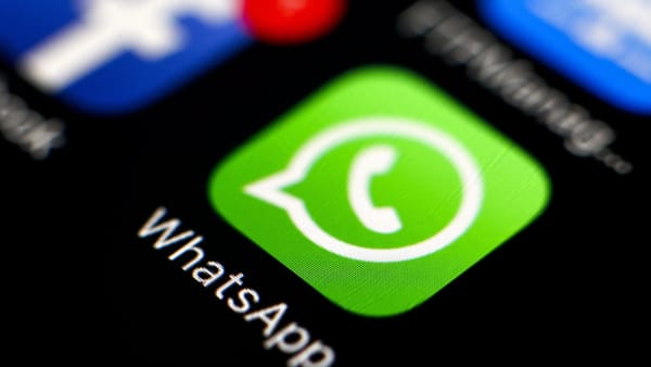 WhatsApp WhatsApp