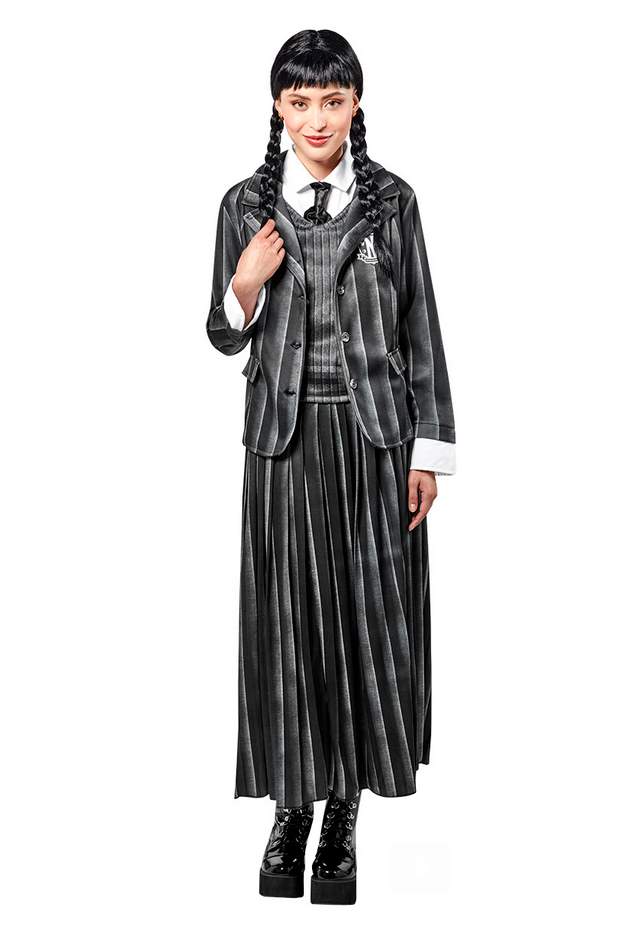 halloween 2023 HALLOWEEN 2023: TUTTI PAZZI PER MERCOLEDÌ ADDAMS