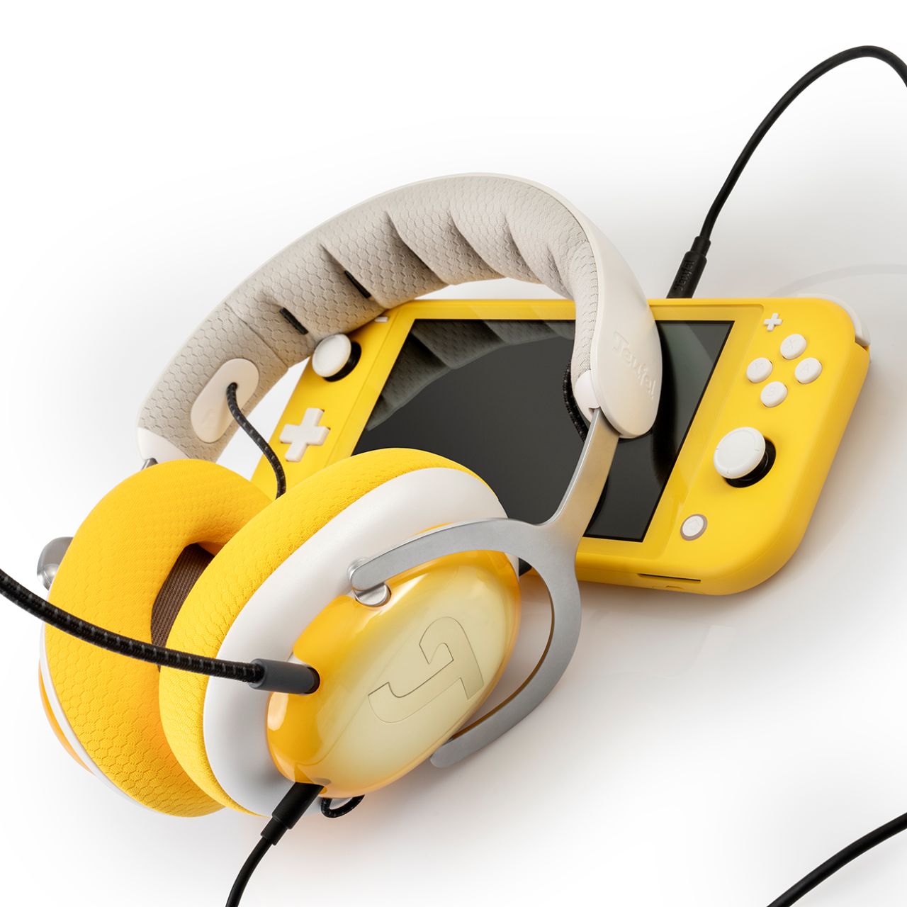 TEUFEL