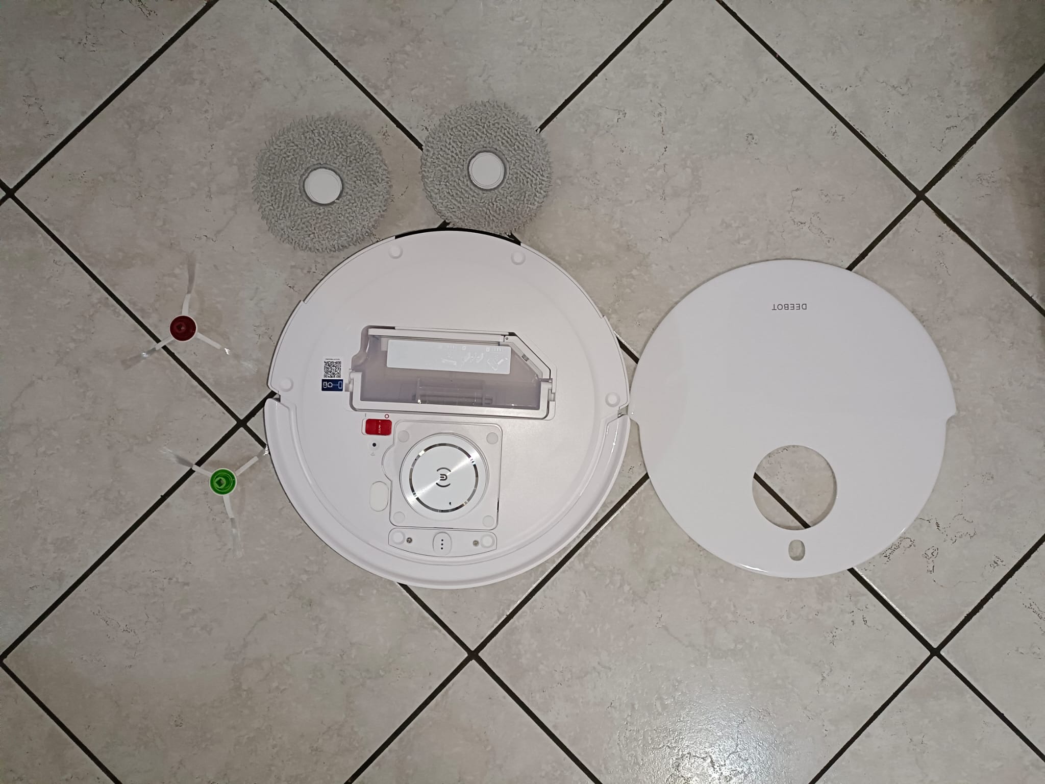 deebot omni DEEBOT X1e Omni : L