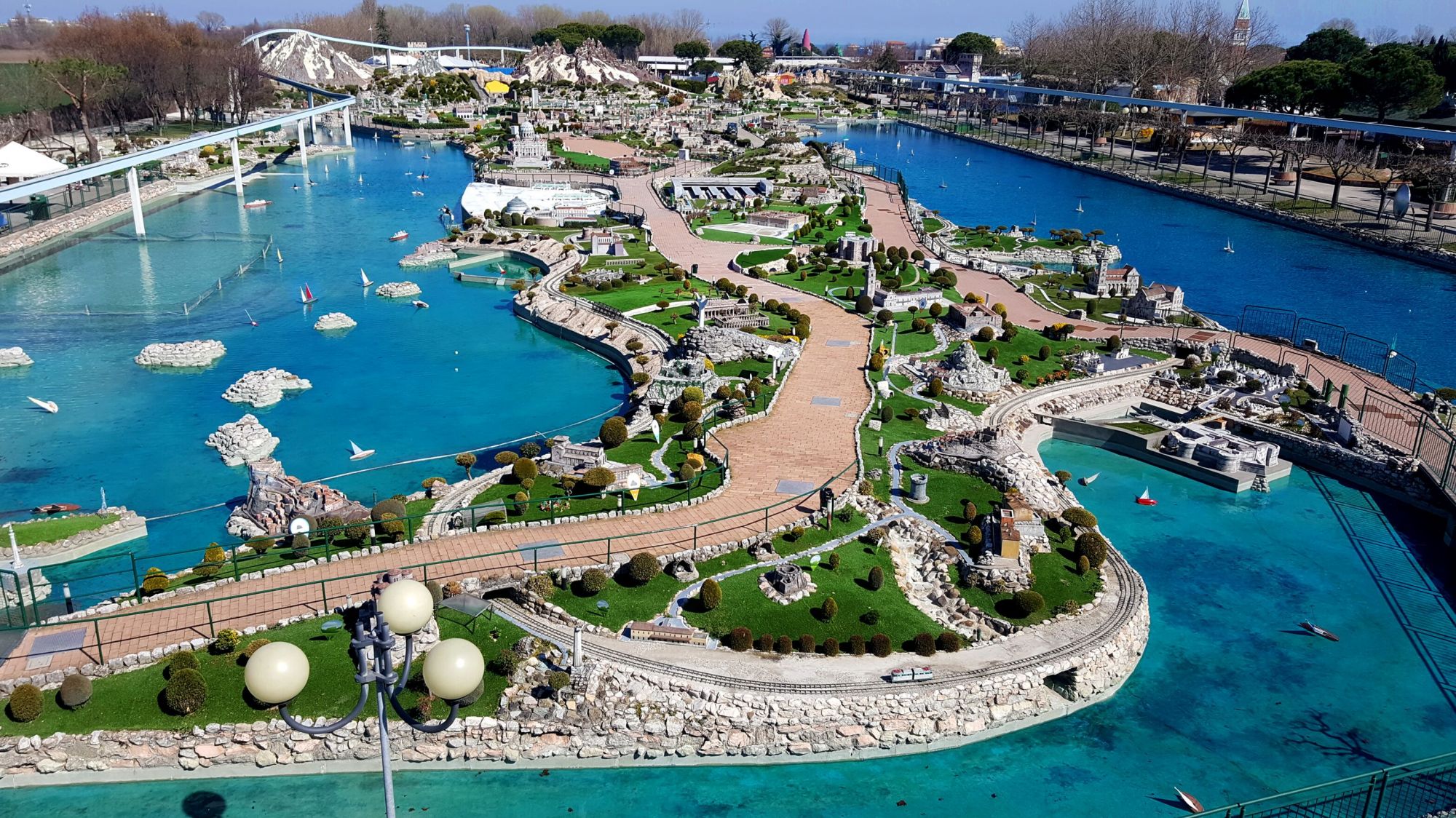 Rimini: Dove Soggiornare, Cosa Vedere e Visitare