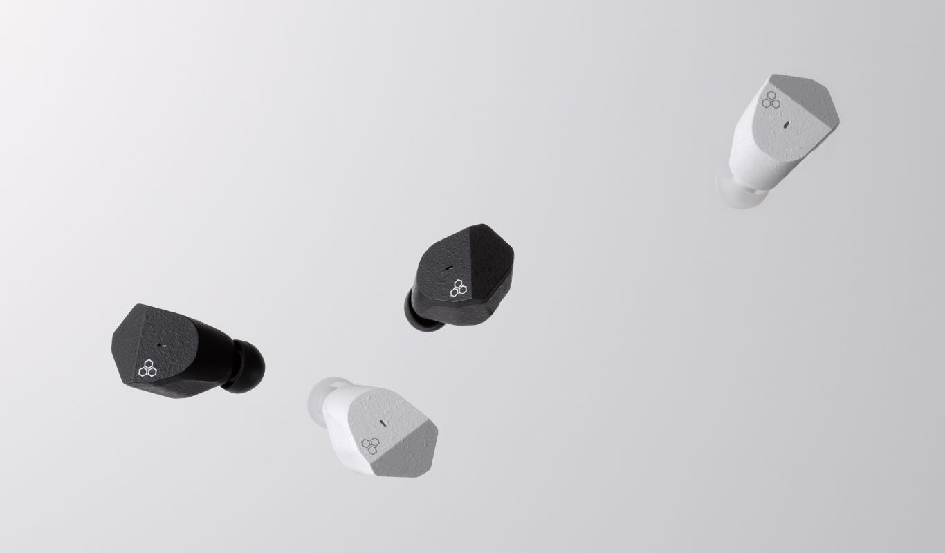 Final Audio presenta ZE3000 - auricolari wireless